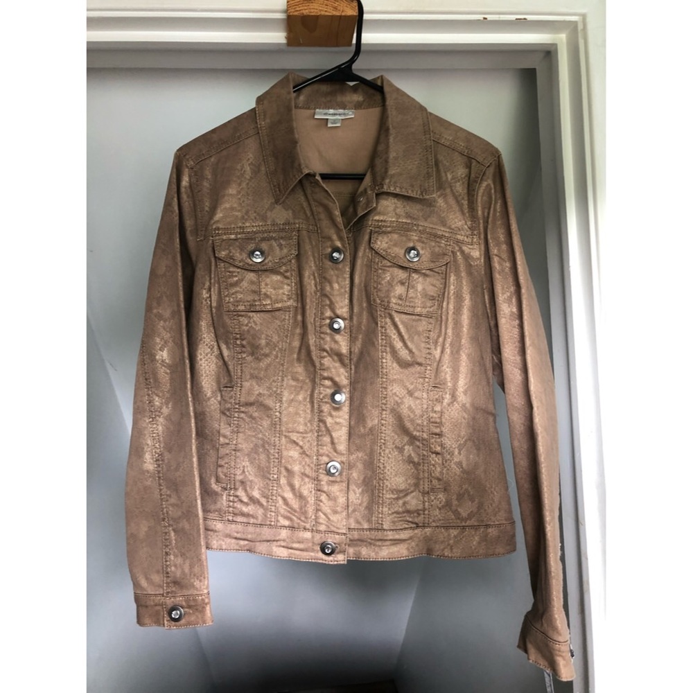 NWT Dress Barn M Denim Lightweight Jacket